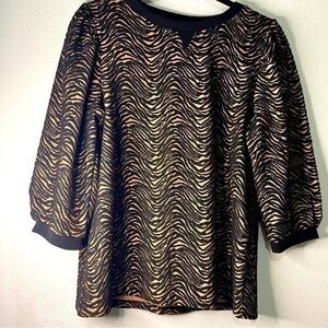 Mittoshop patterned pullover top, 3/4th length sleeves. Sz M Preowned. Like new.